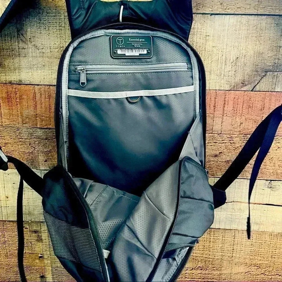 Tumi T-Tech Essential Gear Mini Backpack - Picture 8 of 9
